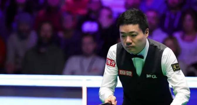 后新秀袁思, 负的战绩, 比赛中顶住